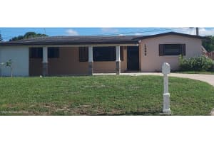 1393 Stanley Drive, Melbourne