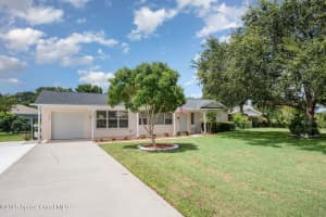 758 Banyan Drive, Melbourne