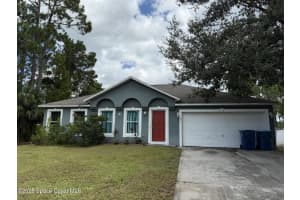 457 Fitzsimmons Street, Palm Bay