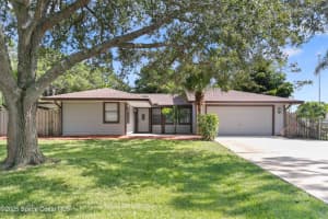 784 Emerson Drive Ne, Palm Bay