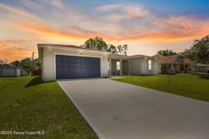 1254 Heitzman Avenue Sw, Palm Bay
