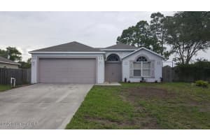 1064 Helena Avenue Nw, Palm Bay
