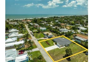 157 Miami Avenue, Indialantic