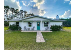 739 Isle Royale Avenue Nw, Palm Bay