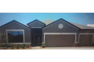 5614 1st Square, Vero Beach