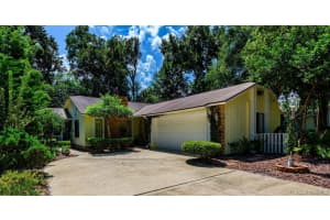 3843 Radley Drive, Melbourne