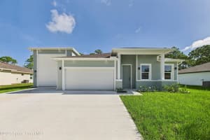 1379 Palau Street Se, Palm Bay
