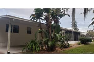 599 Hansare Street Sw, Palm Bay