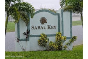 1115 Dania Circle Ne, Palm Bay