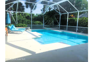 1046 Wild Flower Drive, Melbourne