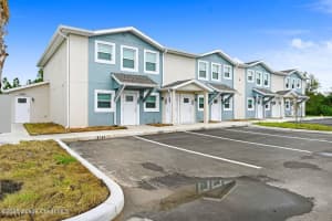 1895 Convair Street Se 2203, Palm Bay