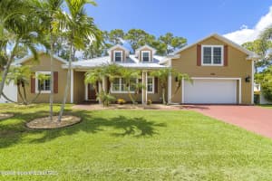375 Nora Avenue, Merritt Island