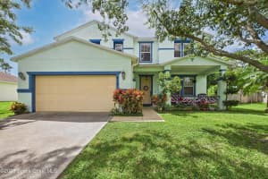 818 Boeing Street Ne, Palm Bay