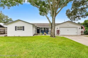 150 Bry Lynn Drive, Melbourne