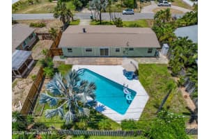251 Avenida De La, Indialantic