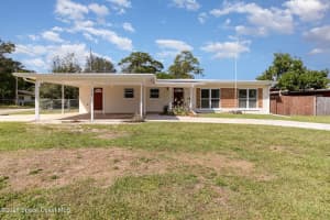 116 S Hilltop Drive, Titusville