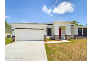 692 Mistletoe Street Sw, Palm Bay