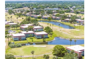 66 Woodland Drive 203, Vero Beach