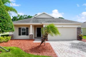 236 Abernathy Circle, Palm Bay