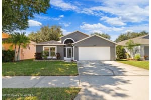 867 Villa Drive, Melbourne