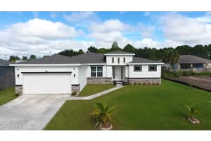 241 Saint Andre Boulevard Sw, Palm Bay