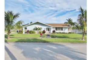 350 Lynn Avenue, Satellite Beach