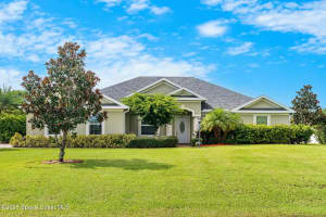 4009 Gardenwood Circle, Grant