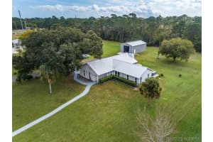 1520 Magnolia Street Ne, Palm Bay