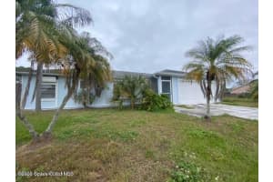 1315 Hazel Street Nw, Palm Bay