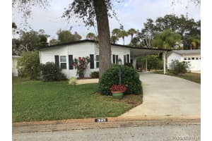 499 Brighton Avenue Ne, Palm Bay