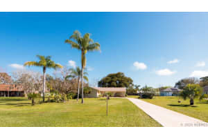 620 Cranes Way 207, Altamonte Springs