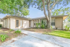 1109 Pace Drive Nw, Palm Bay
