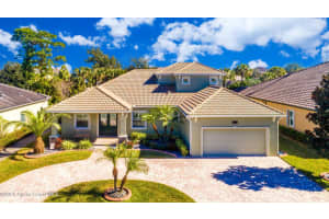 1162 Tralee Bay Avenue, Melbourne