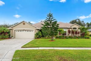 209 Ashbourne Court, Melbourne