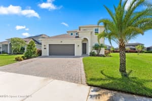 8215 Millbrook Avenue, Melbourne