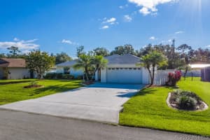 703 Americana Boulevard Nw, Palm Bay 703 Americana Boulevard Nw, Palm Bay