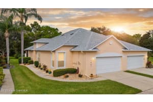 1441 Royal Fern Drive, Melbourne
