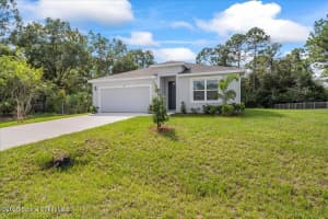 566 Rembrandt Street Se, Palm Bay
