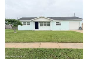 320 Duet Avenue, Merritt Island