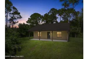 8146 96th Court, Vero Beach