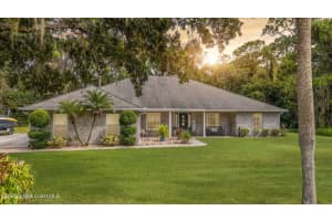 2525 Fawn Lake Boulevard, Mims