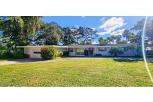 1181 Sunny Point Drive, Melbourne