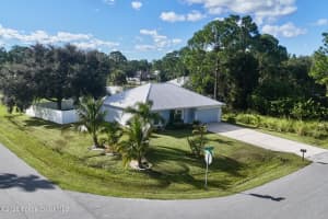 3296 Wideman Avenue Se, Palm Bay