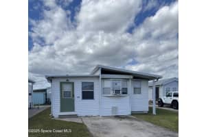 134 Blue Lake Place, Cocoa