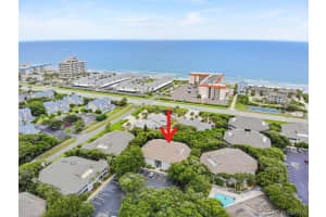 3 Fairway Drive 9, Cocoa Beach