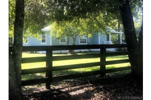 6488 Van Ness Drive, Melbourne