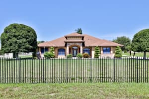 575 Shadow Wood Lane 223, Titusville