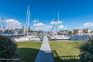 1208 River Drive 401, Melbourne