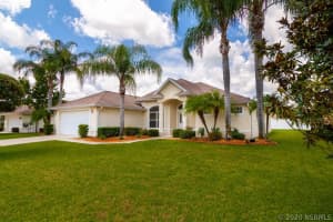 546 Cooper Court Sw, Palm Bay