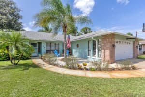 2747 Deercroft Drive, Melbourne